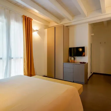 Bed & Breakfast Hole6 Castenaso