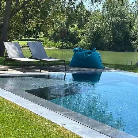 Hole6 كاستينازو