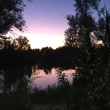 Hole6