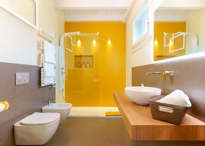 Hole6 Bed & Breakfast 4*